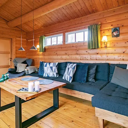 Σπίτι διακοπών 4 Person In *