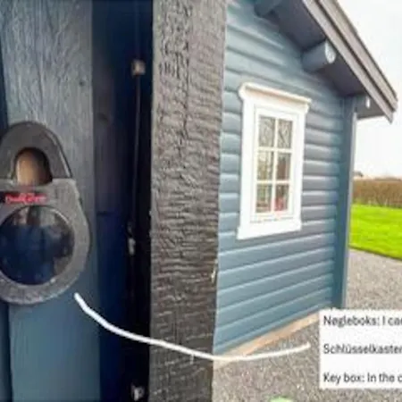 Дом отдыха 4 Person In *